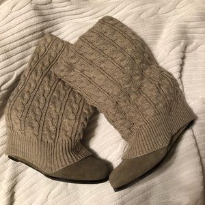 Steve Madden sweater top boots